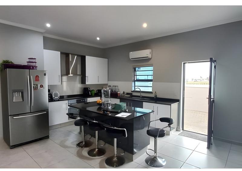 3 Bedroom Property for Sale in Admirals Park Western Cape